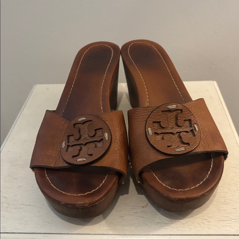 🤩 Modern VTG Tory Burch Leather Clog Wedge Sandals - Camel - Picture 6 of 13